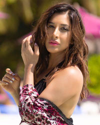 Sophie Choudry